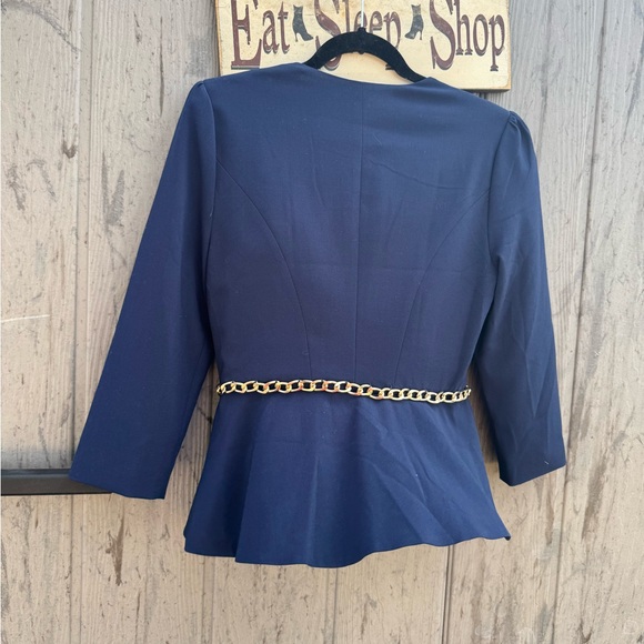 Suit set - Picture 3 of 5